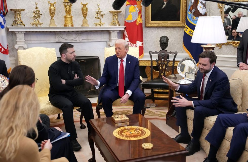 A meeting between Zelensky, Trump and Vance ended in