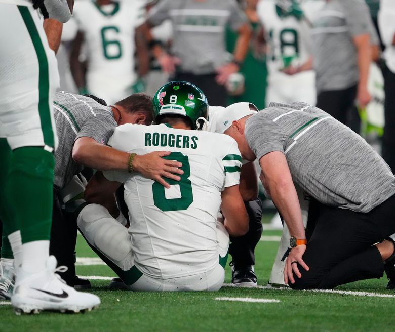 Aaron Rodgers: Awful injury update on New York Jets star after debut  disaster