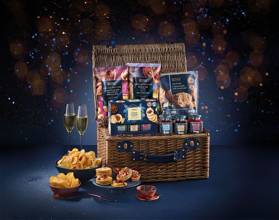 Aldi hampers