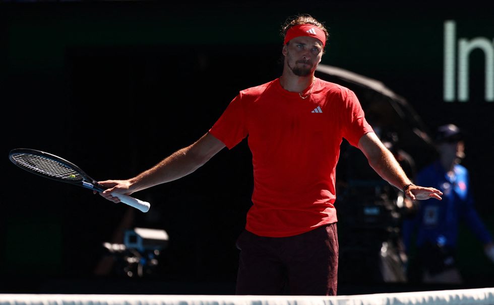 Alexander Zverev will face Jannik Sinner in the final