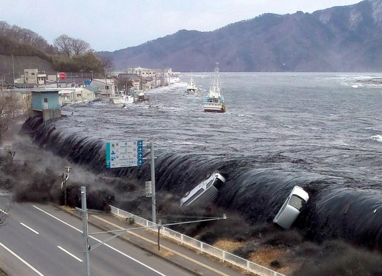 Earthquake news: 7.7 magnitude earthquake hits Philippines as Japan issues  tsunami alert