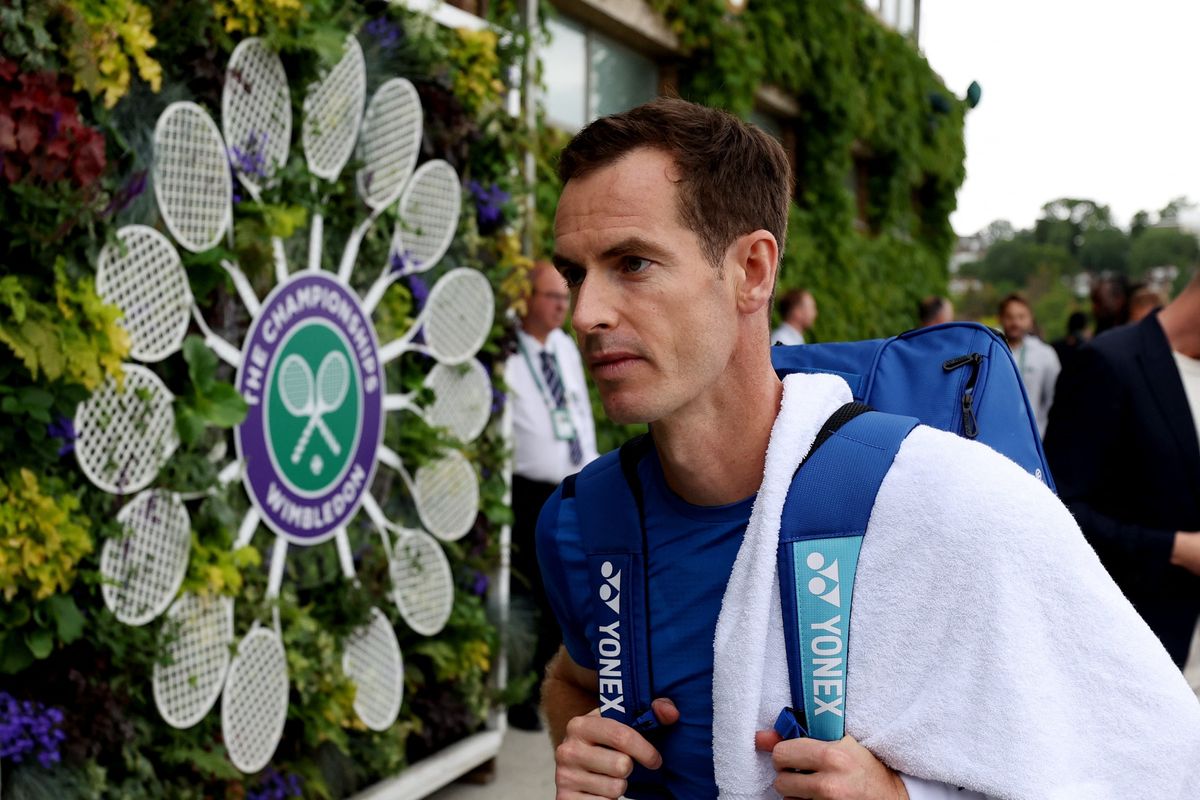 Andy Murray withdrew from the singles draw on Tuesday morning