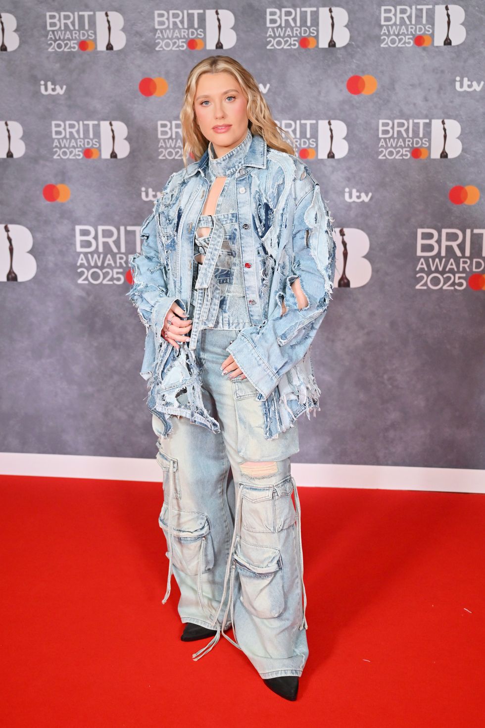 Brit Awards 2025: Ella Henderson