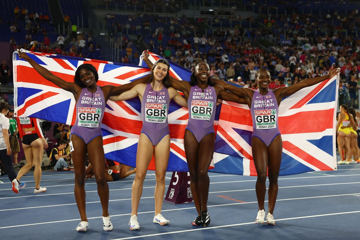 Britain's women's relay team won the 4x100m gold comfortably
