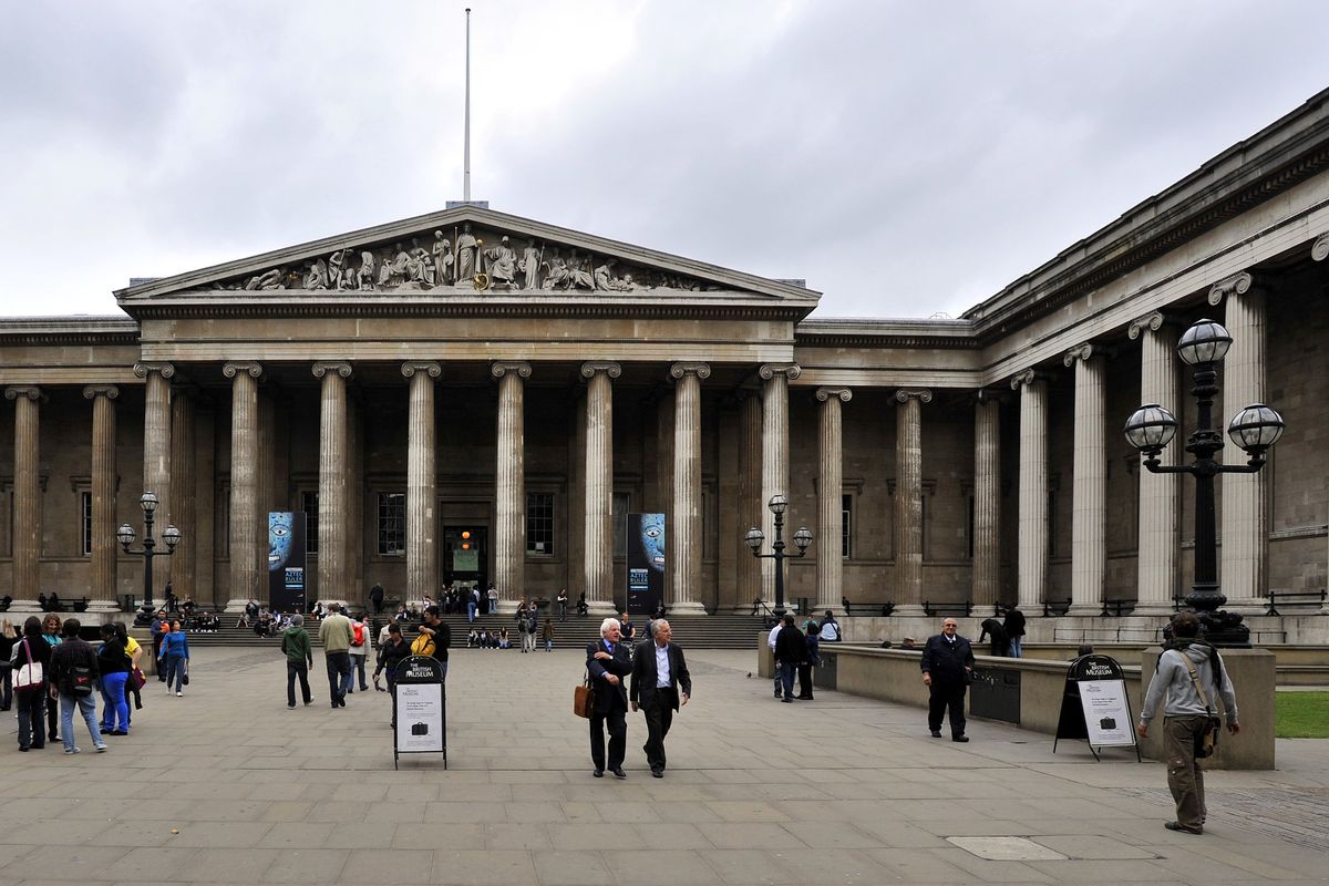 British Museums Priceless Stolen Artefacts Date Back As Far As 15th Century Bc