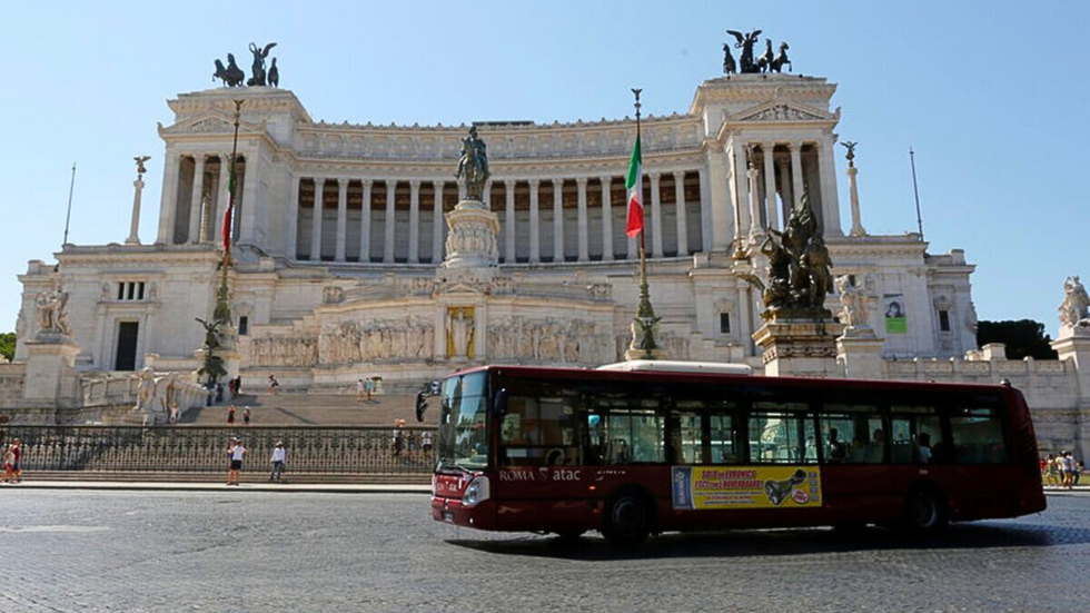 Bus outside the Altare della Patria, Rome