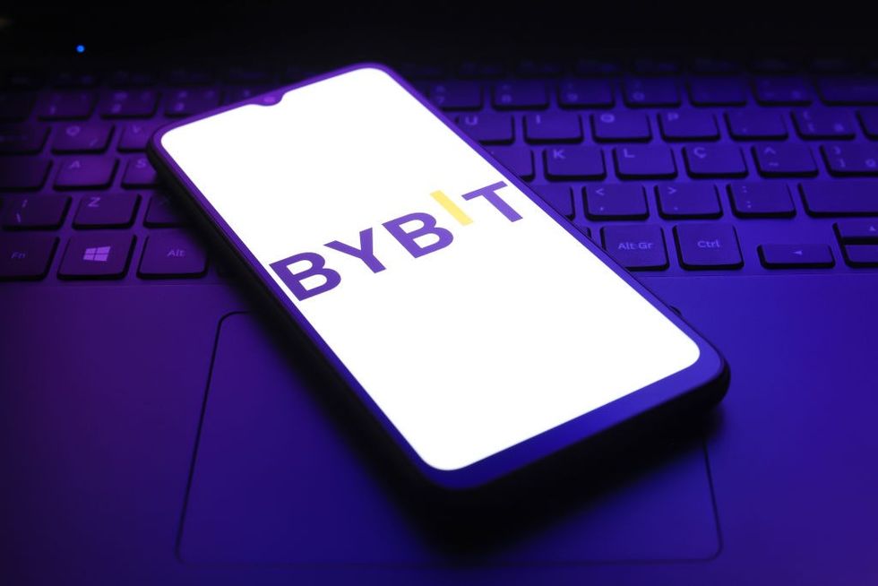 Bybit on phone