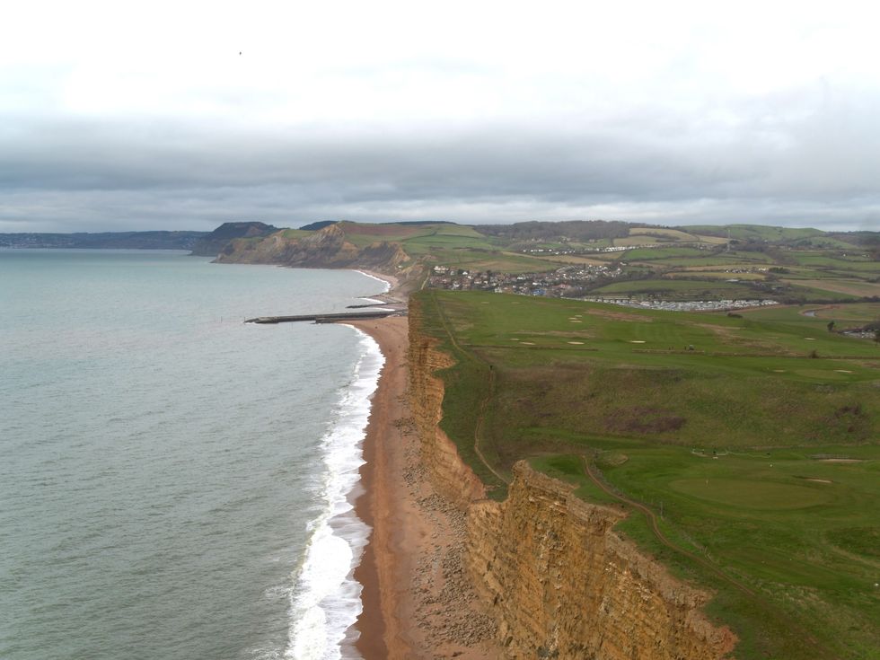 C\u200bliffs on the Jurassic Coast near West Bay, Dorset