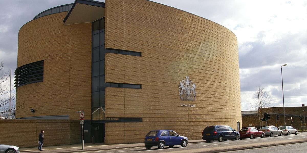 Cambridge News Woman Duped Girlfriend Into Believing She Was Having