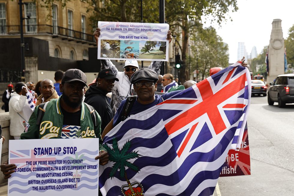 Chagossians protesting against deal