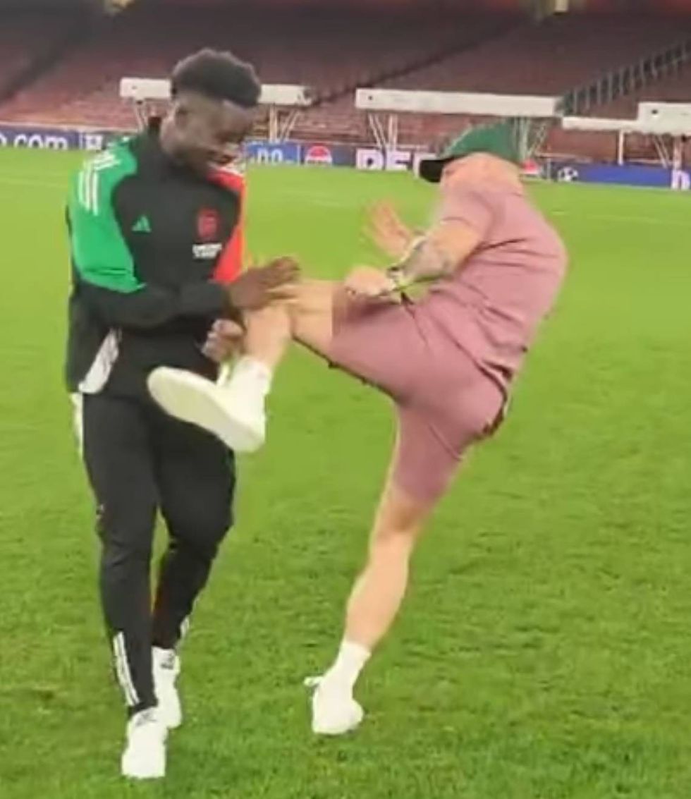 Conor McGregor playfully showed off his moves to Bukayo Saka