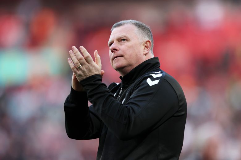 Coventry boss Mark Robins makes feelings clear on VAR after agonising Man  Utd FA Cup defeat