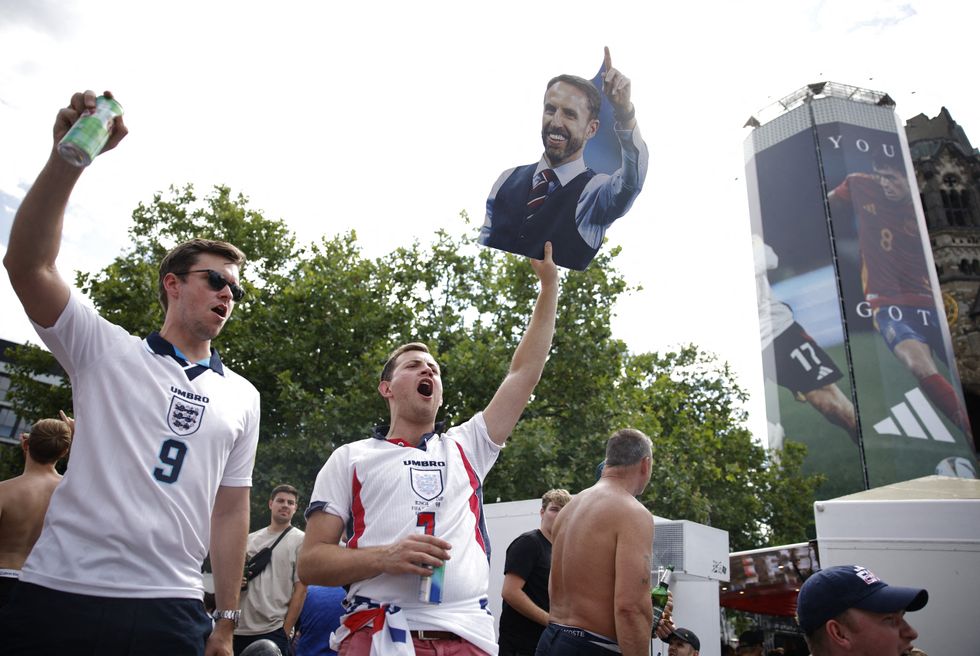 England fans at Breitscheidplatz