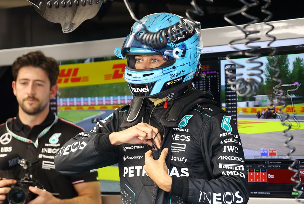 Toto Wolff fumes over George Russell error as Lewis Hamilton left ...