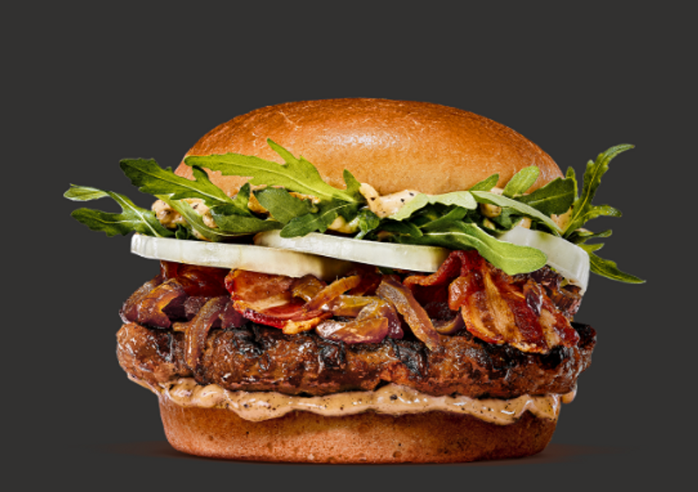 Gourmet Kings Peppercorn burger