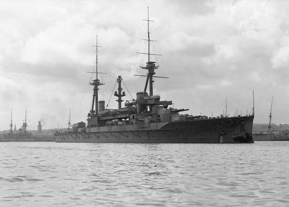 HMS Agincourt