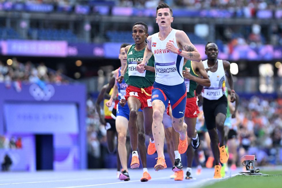 Jakob Ingebrigtsen won his 5,000m heat