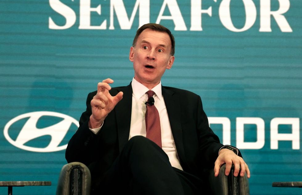 Jeremy Hunt considers increase to stamp duty tax threshold - homeowners would pay from £300,000