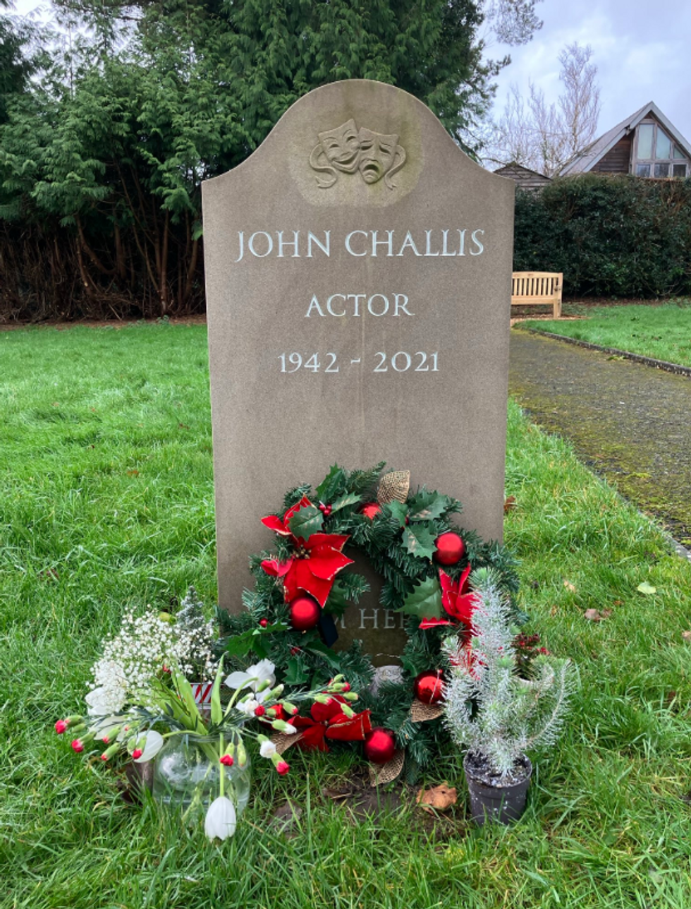 John Challis grave