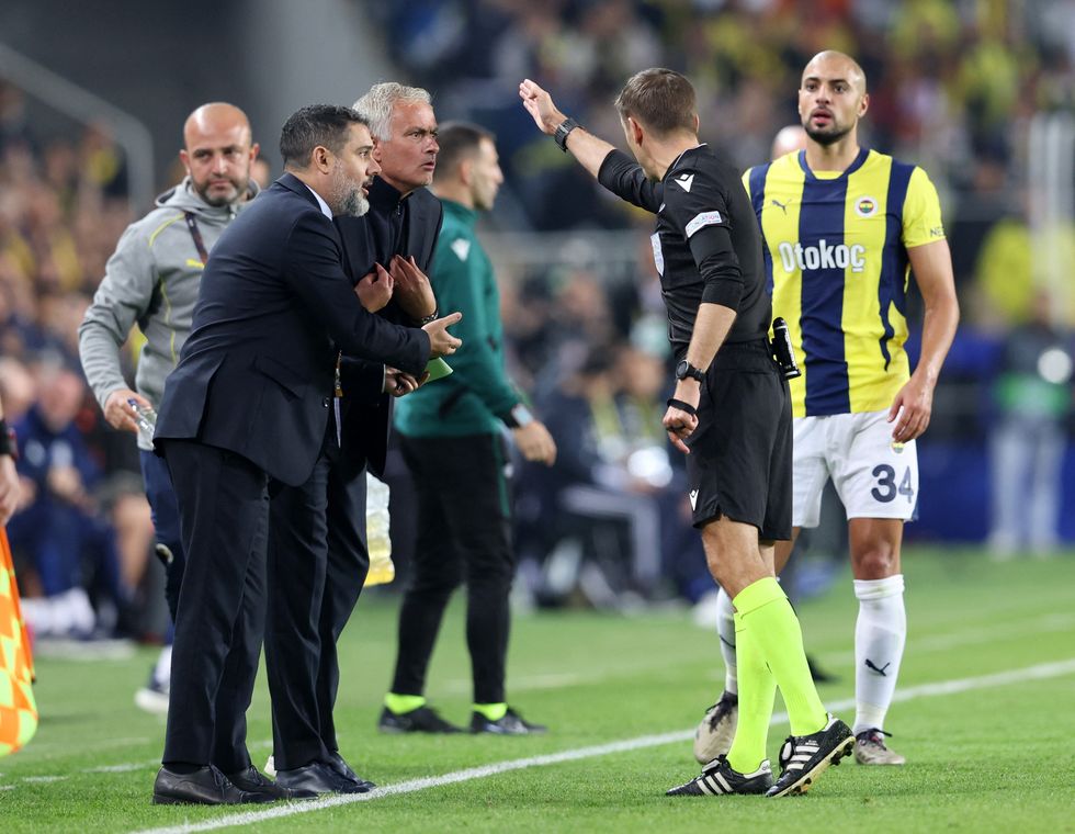 Jose Mourinho couldn't understand why he was sent off