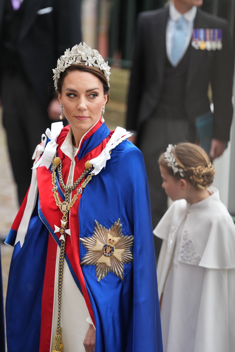 Kate Middleton and Princess Charlotte curtsy to King Charles during ...