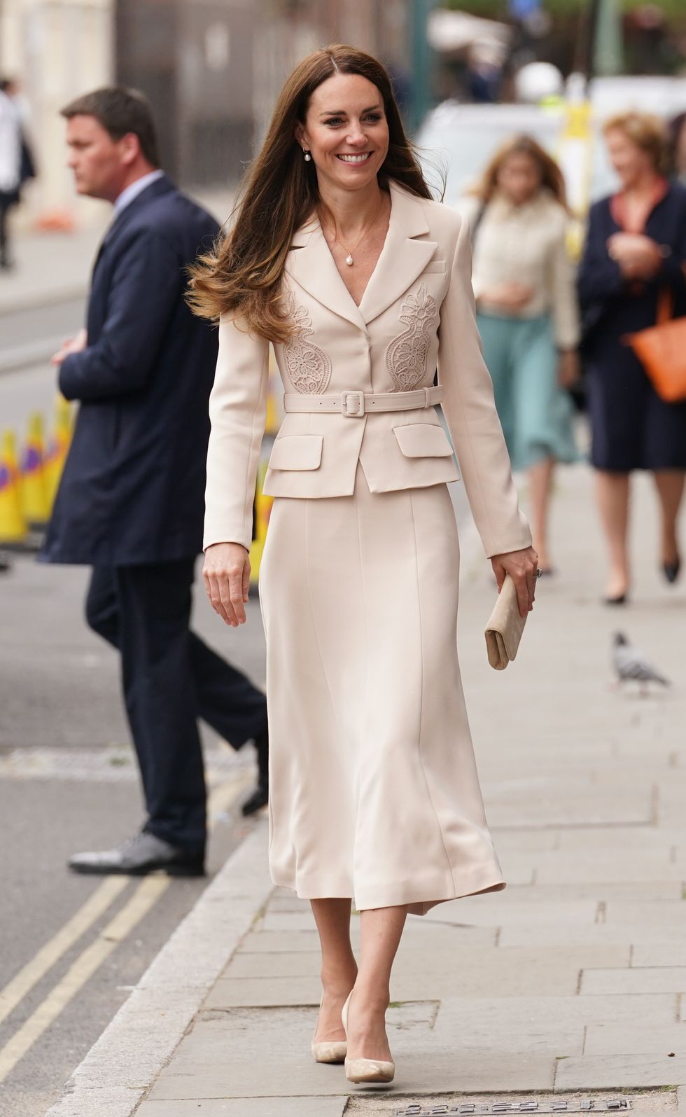 Royal news: Carole Middleton and Princess Beatrice jump on Kate ...