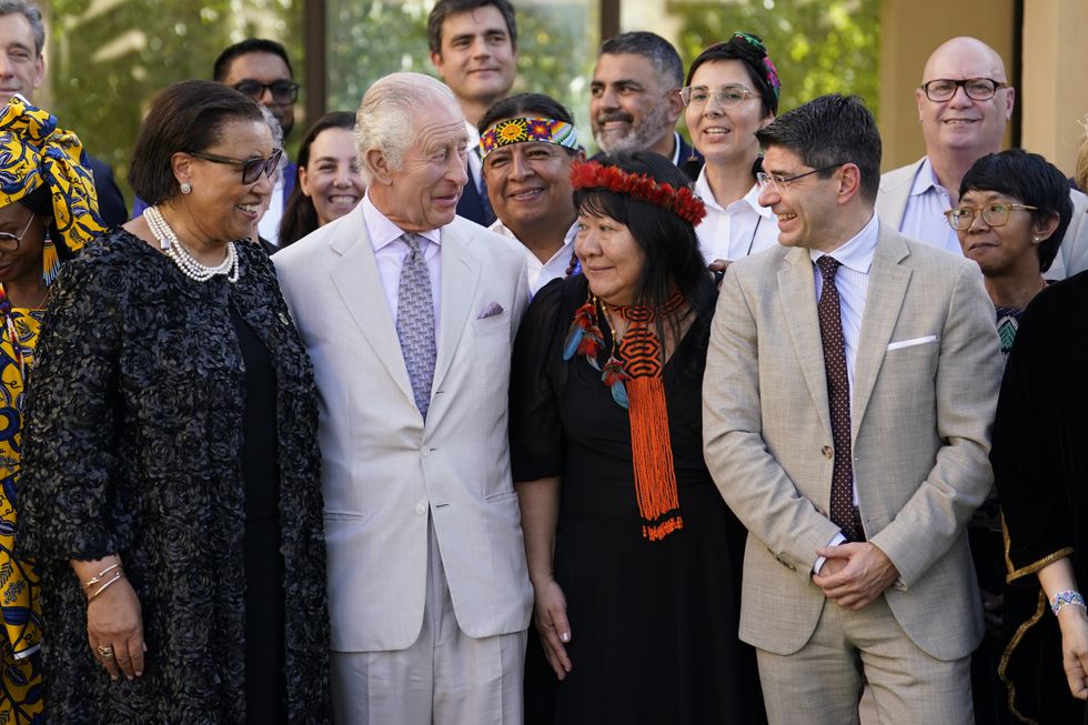 King Charles meeting with those from the Commonwealth organisation