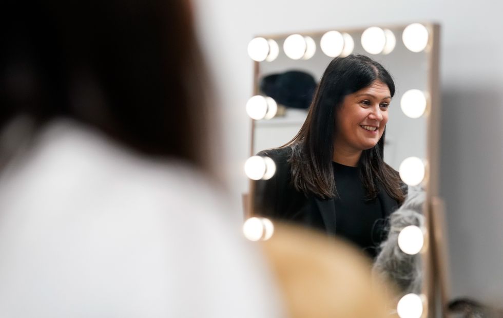 lisa nandy mp pictured in a dressing room with a light-up mirror