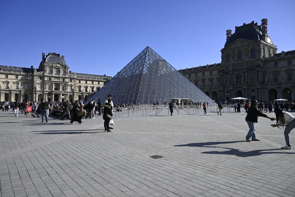 Louvre