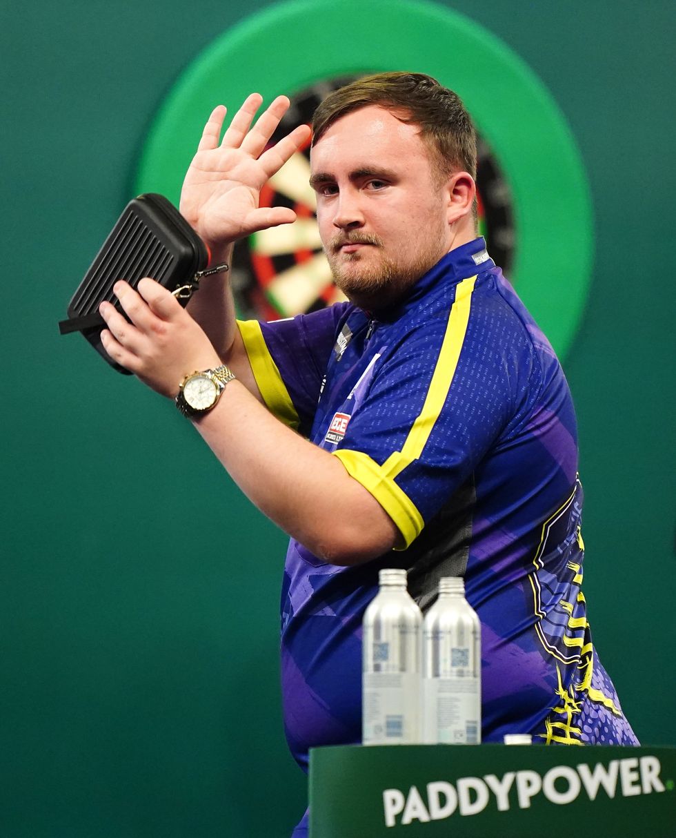 Luke Littler 'has no GCSEs' but stands to win £500,000 as World Darts