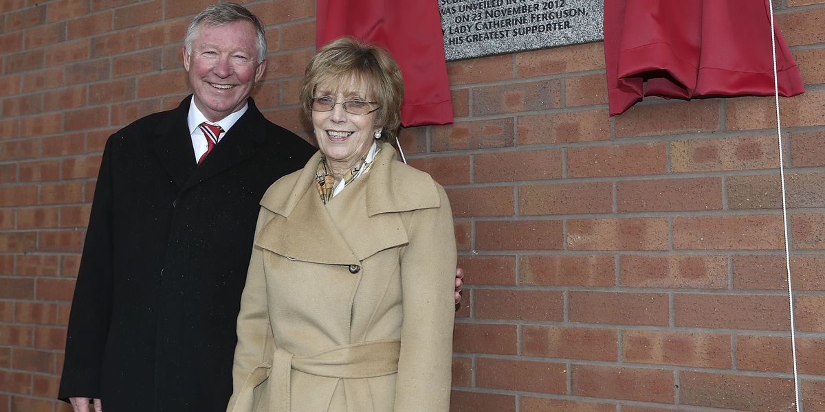 David Beckham, Gary Neville and others support Sir Alex Ferguson at funeral of Man Utd legend wife Cathy
    

 – Gudstory