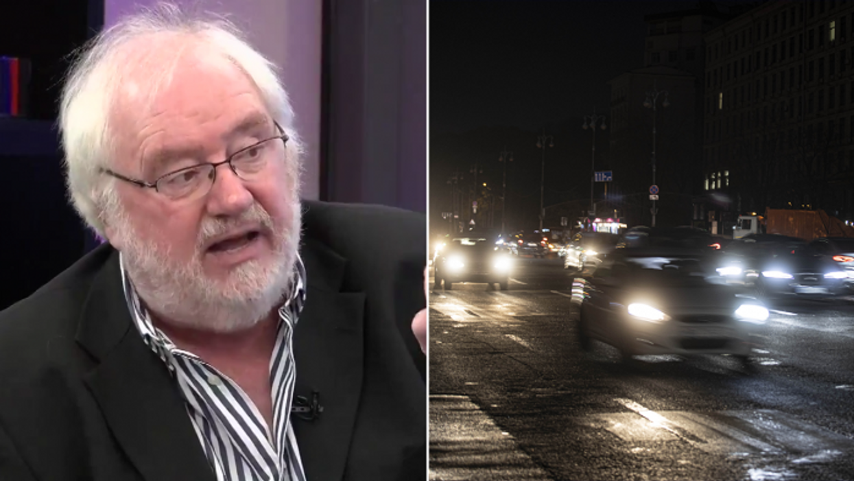 Mike Parry furious as drivers 'blinded' by bright headlights –'I'm scared  to drive at night!