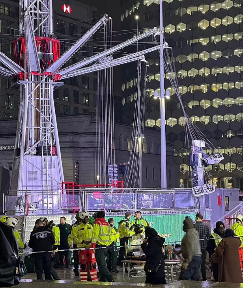 Multiple people injured and one hospitalised after fairground ride 'failed and crashed'