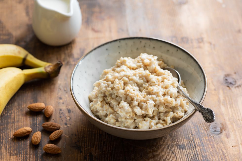 oats in bowl