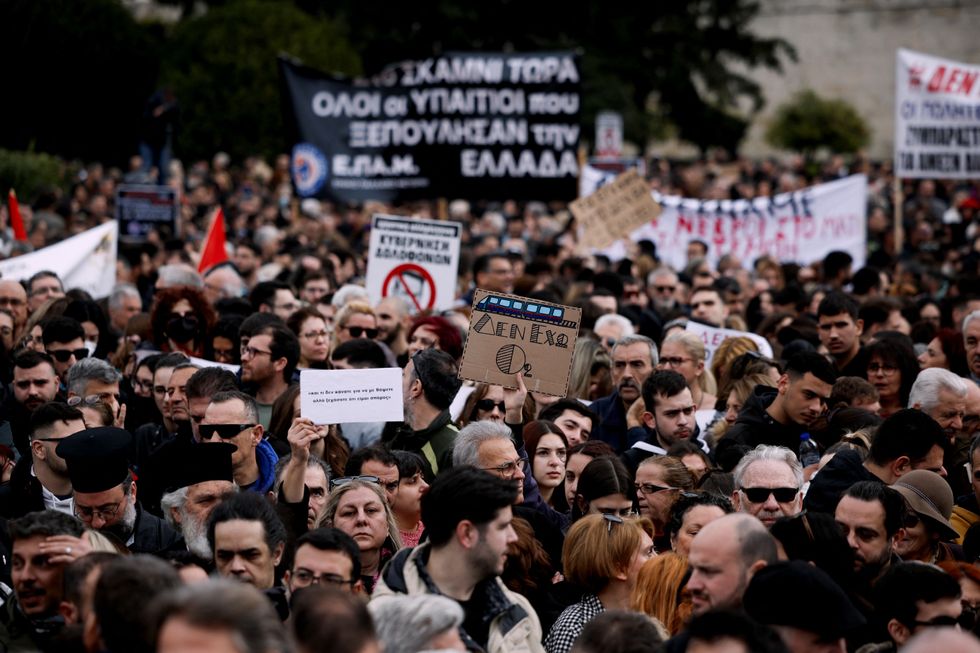 People gather in front of the Greek parliament \u200b