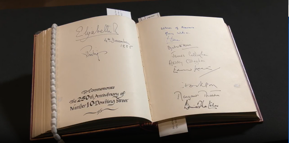 PM Visitors Book