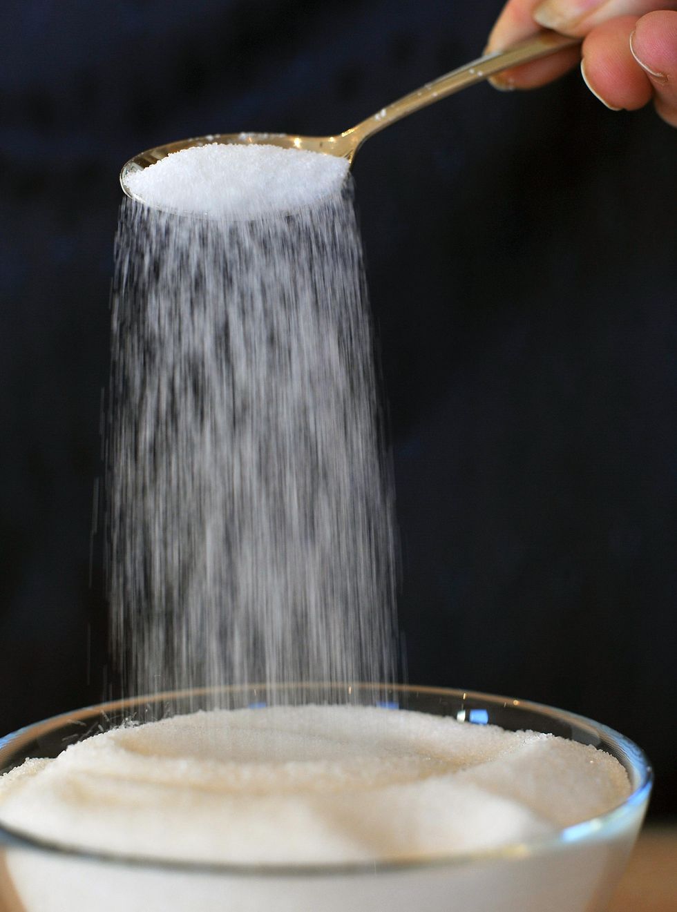 Pouring sugar