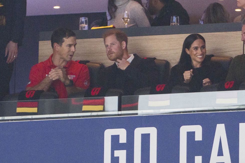 Meghan Markle and Prince Harry make surprise appearance at Vancouver