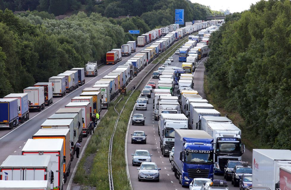 Queues near English Channel