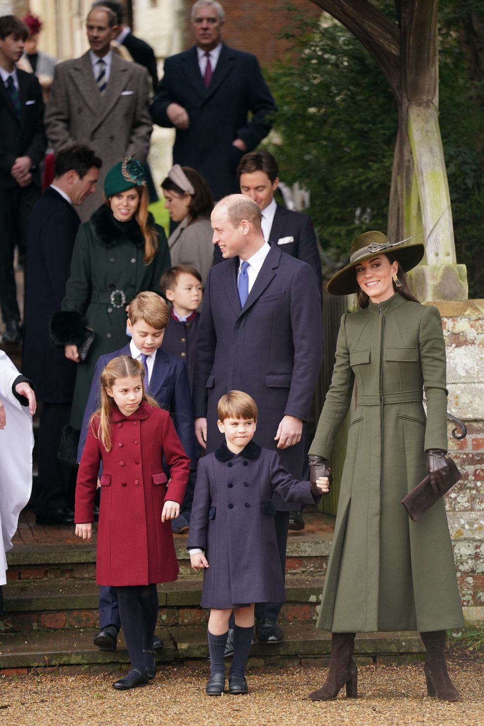 Lady Louise Windsor and parents join King Charles for Christmas lunch ...