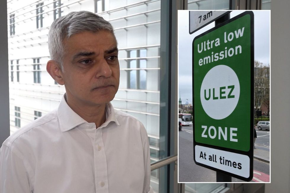 Sadiq Khan and a Ulez sign