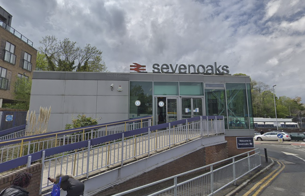 Sevenoaks station