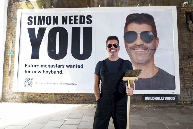 Simon Cowell's Netflix show dealt awkward blow after only '40 people' show  for boy band audition