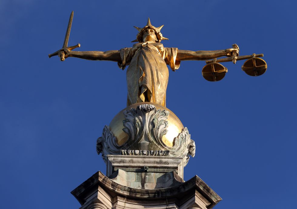 Statue of Justice at the Old Bailey