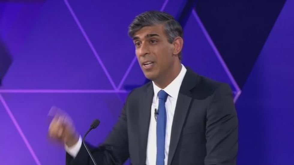 WATCH: Rishi Sunak GRILLS Keir Starmer on pension tax - 'Maybe you can change policy here tonight!'