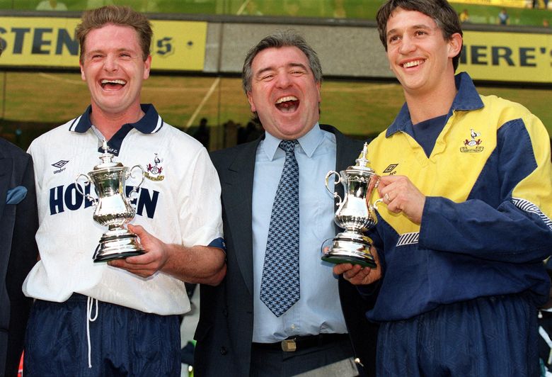 Tottenham and Aston Villa pay tribute to Terry Venables ahead of kick-off, Football