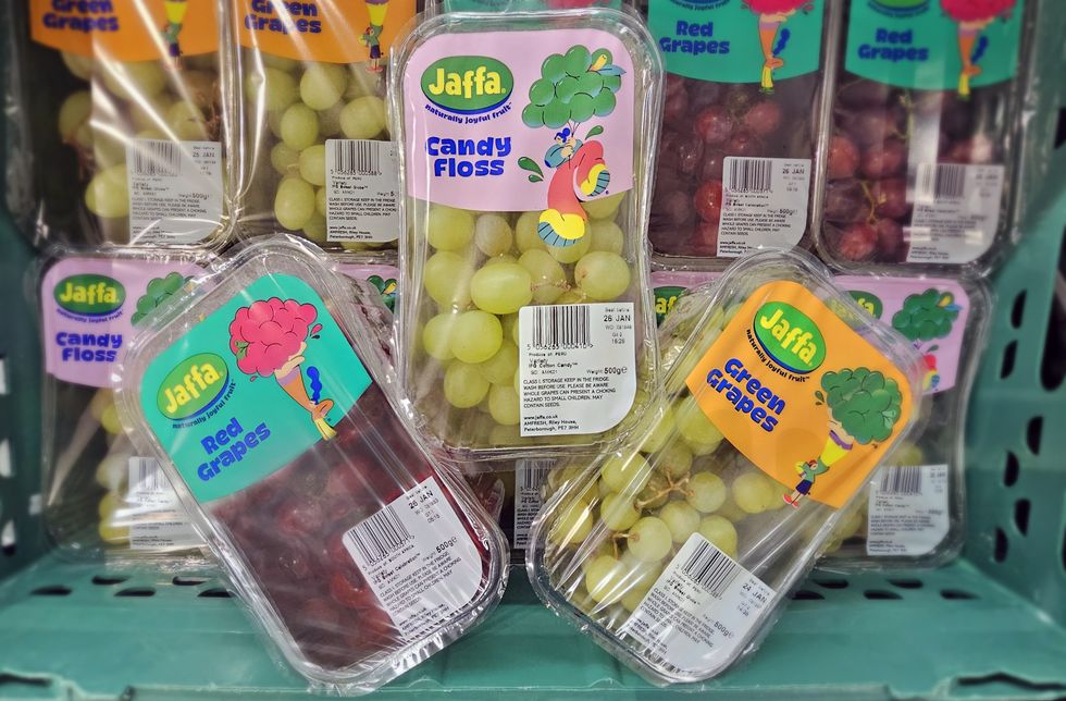 Tesco grapes with new labelling