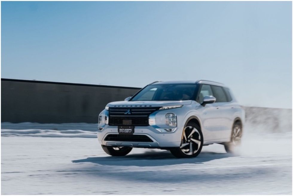 The 2025 Mitsubishi Outlander plug-in hybrid