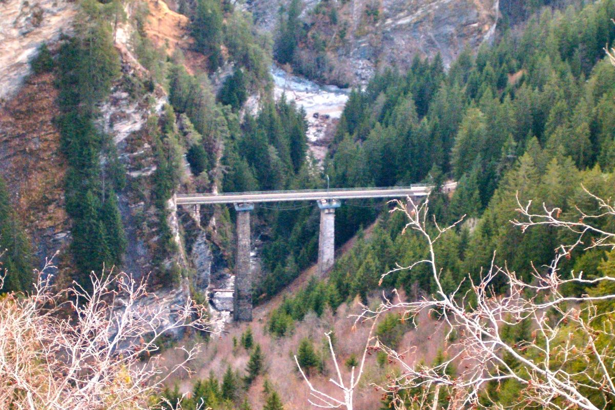 ​The Castielertobel Viaduct 