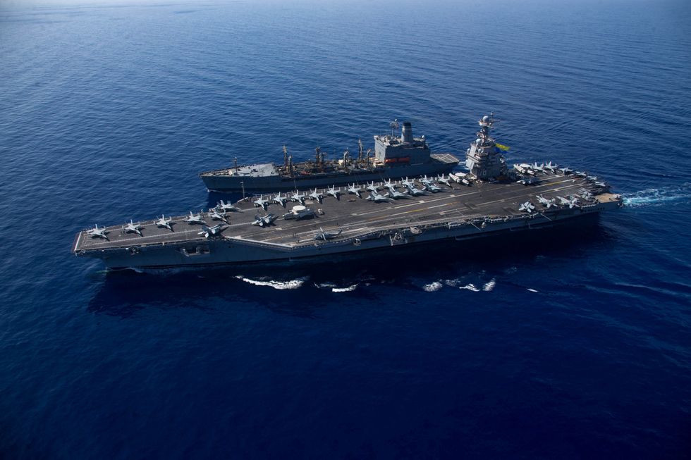 Το μεγαλύτερο αεροπλανοφόρο του κόσμου USS Gerald R. Ford φτάνει στη Μεσόγειο Θάλασσα.